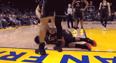 开云体育入口-巴特勒赛季报销后交易?!大JB笑了!库里想哭!最新回应来了!