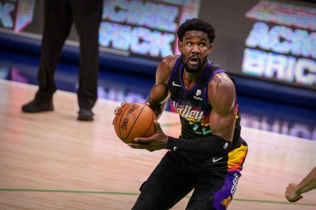 开云体育官网-总决赛首秀22+19！艾顿是压垮雄鹿的最后一根稻草？